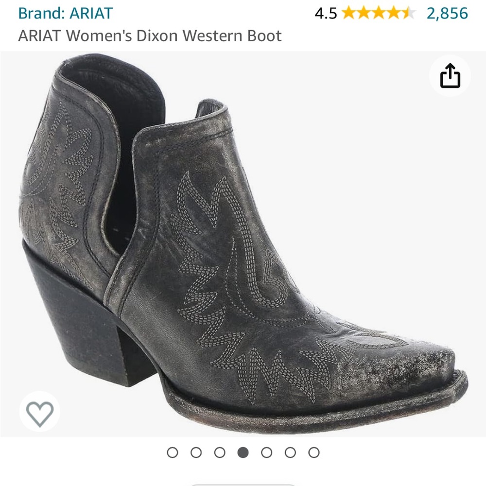 Cowgirl boots size 7.5 only worn for 30 minutes paid 250$ asking 100 OBO